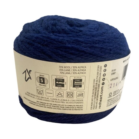 Red Heart An Italian Story Vera Yarn 3.5 Oz Bulky Weight 5 Alpaca & Wool Blend - Picture 3 of 8